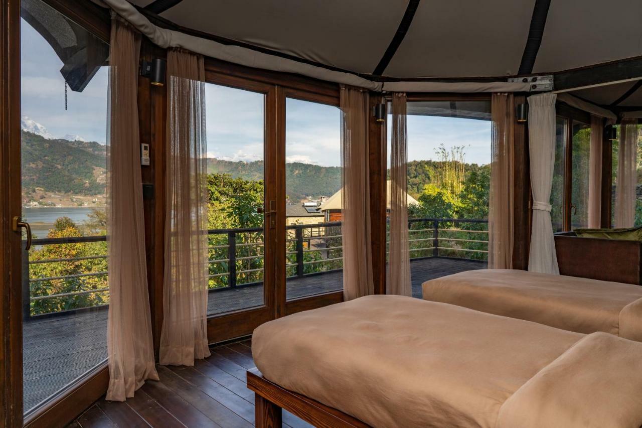 The Pavilions Himalayas Lake View ポカラ エクステリア 写真