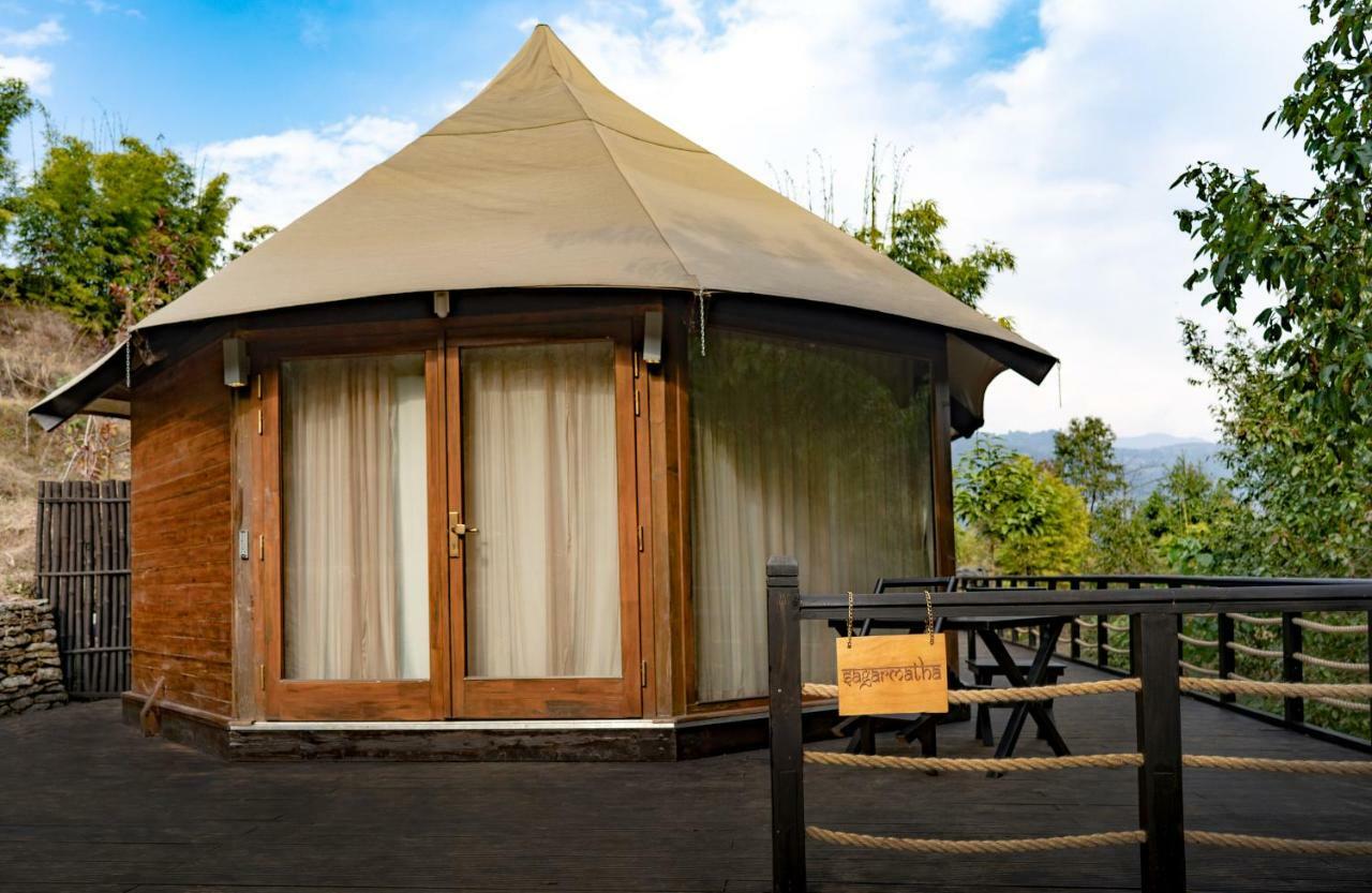 The Pavilions Himalayas Lake View ポカラ エクステリア 写真